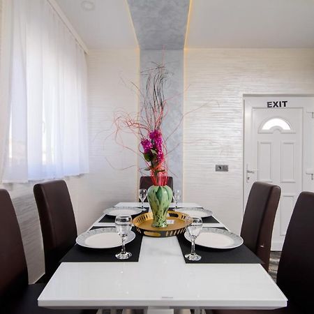 Villa Etta Ciovo โตรกีร์ ภายนอก รูปภาพ